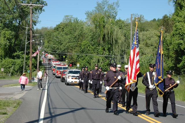 Somers Memorial Day Parade 2013