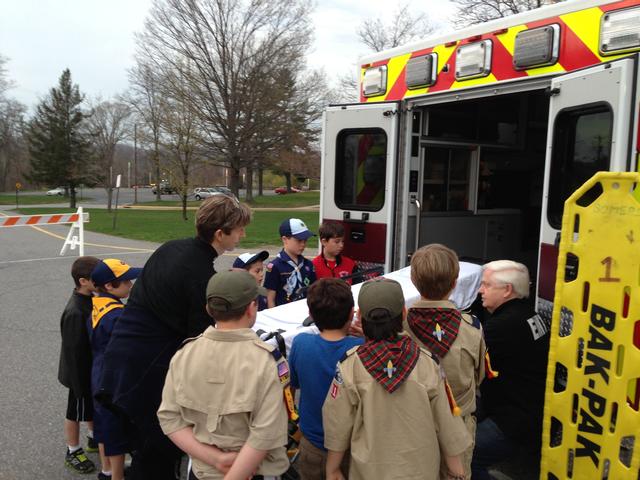 SVFD demos apparatus to Somers Cub Scout Pack 11.