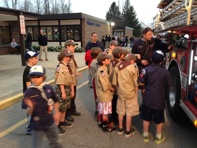SVFD demos apparatus to Somers Cub Scout Pack 11.