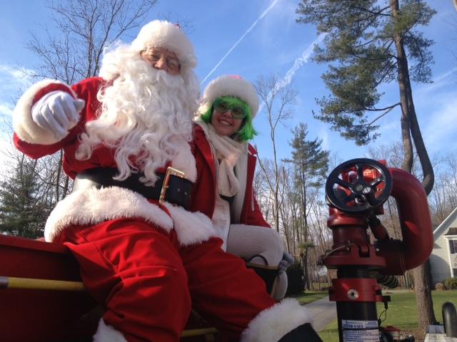 Candy Cane Run 2012 - Santa Pete and Elf Elizabeth
