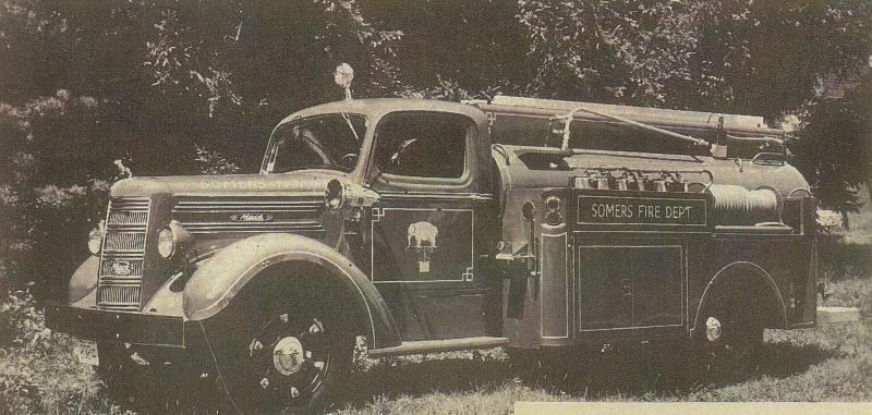 Engine 164. 
1949-1958 became Engine 186 1958-1966.  1949 MackType 45/Heil.  
500 GPM Tanker/Pumper.  
800 Gallons.